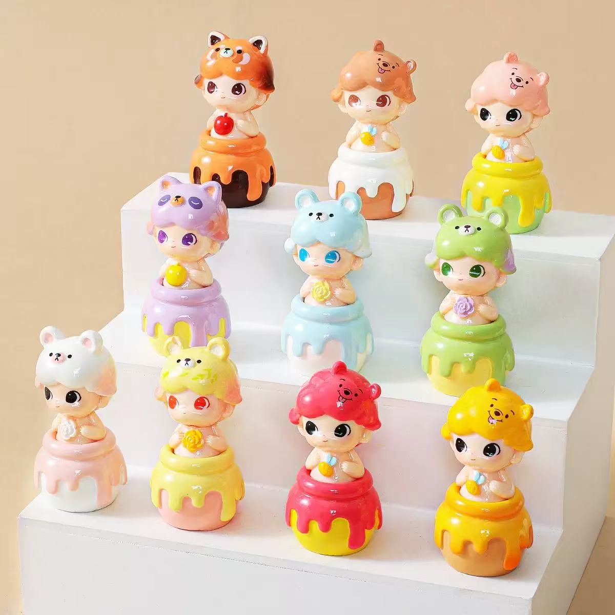 Painted Didi Honey Jar Cute Mini Figurine